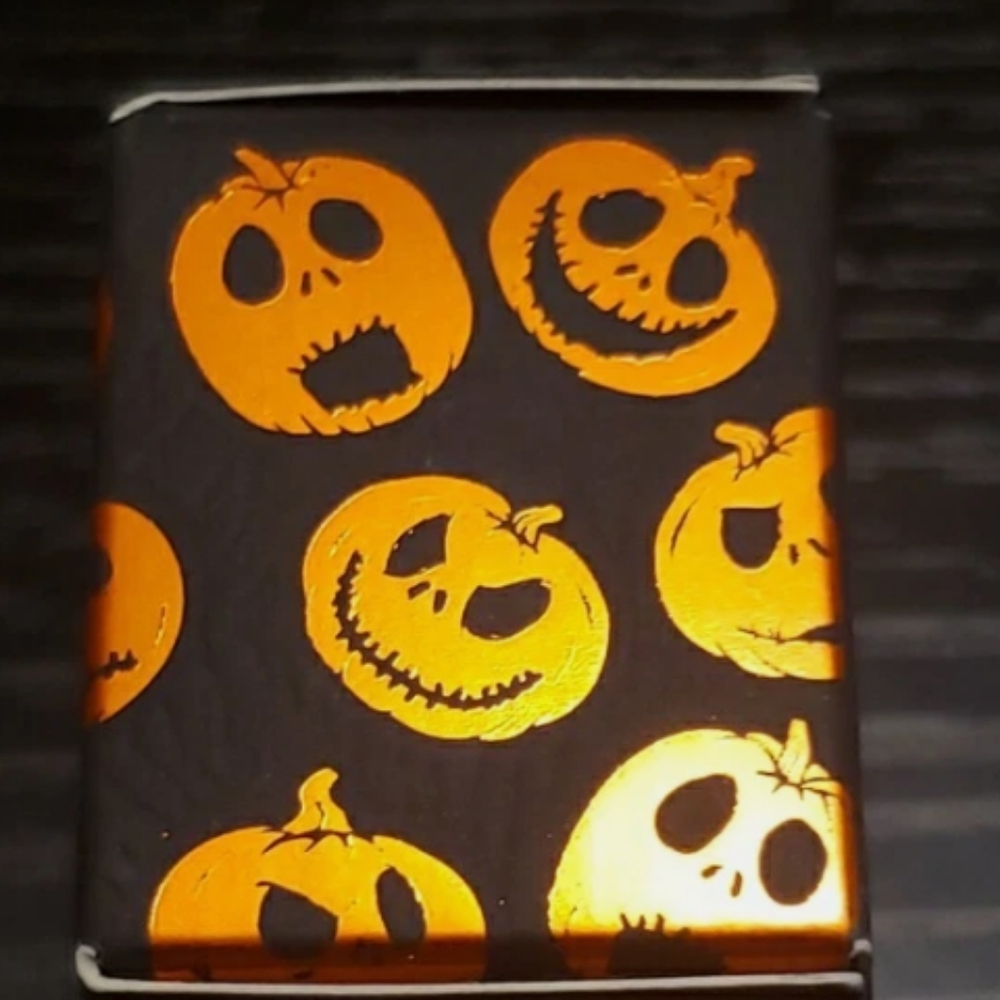 Melt Metal Bond Gel Liner -shade Master Of Fright Limited Edition NBC Collab New - Picture 4 of 7
